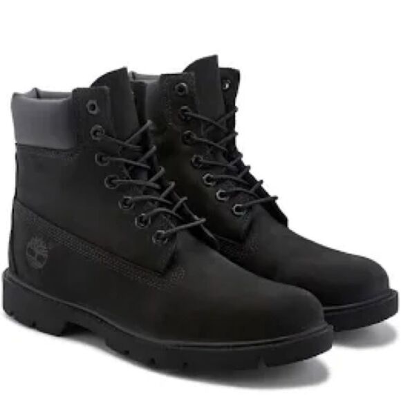 Timberland Black Boots with Durable Material and Thick Rubber Sole - Picture 1 of 4